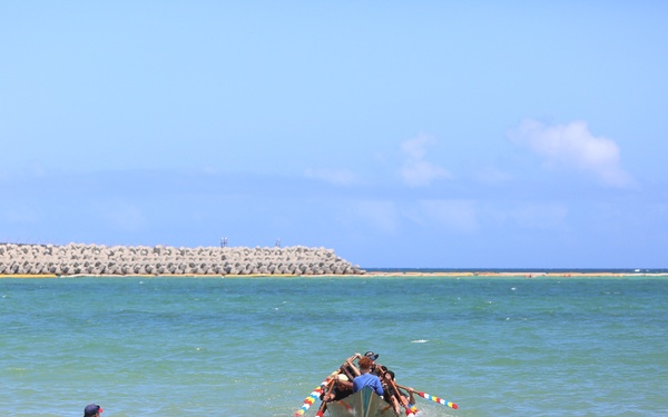 Hare is back!! Schwab Marines Enjoy Okinawan Traditional Dragon Boat Race / ハーレーが帰ってきた！　地元伝統行事を楽しむ海兵隊