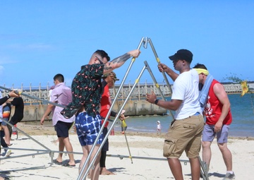 Hare is back!! Schwab Marines Enjoy Okinawan Traditional Dragon Boat Race / ハーレーが帰ってきた！　地元伝統行事を楽しむ海兵隊