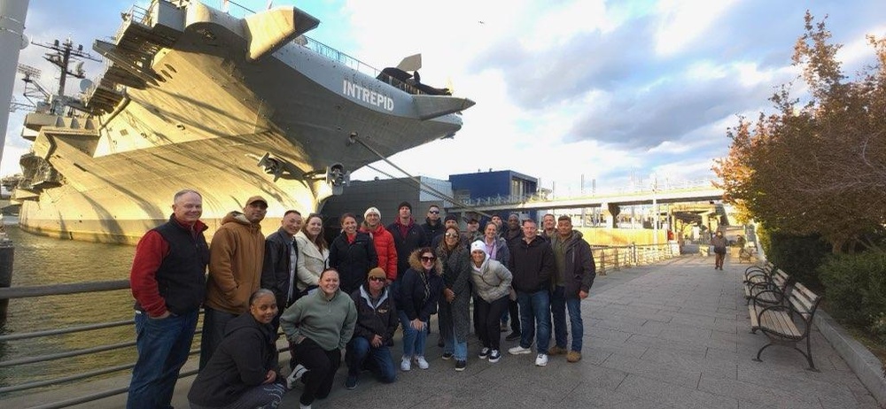 NCOs of the 353d CACOM Visit Aircraft Carrier