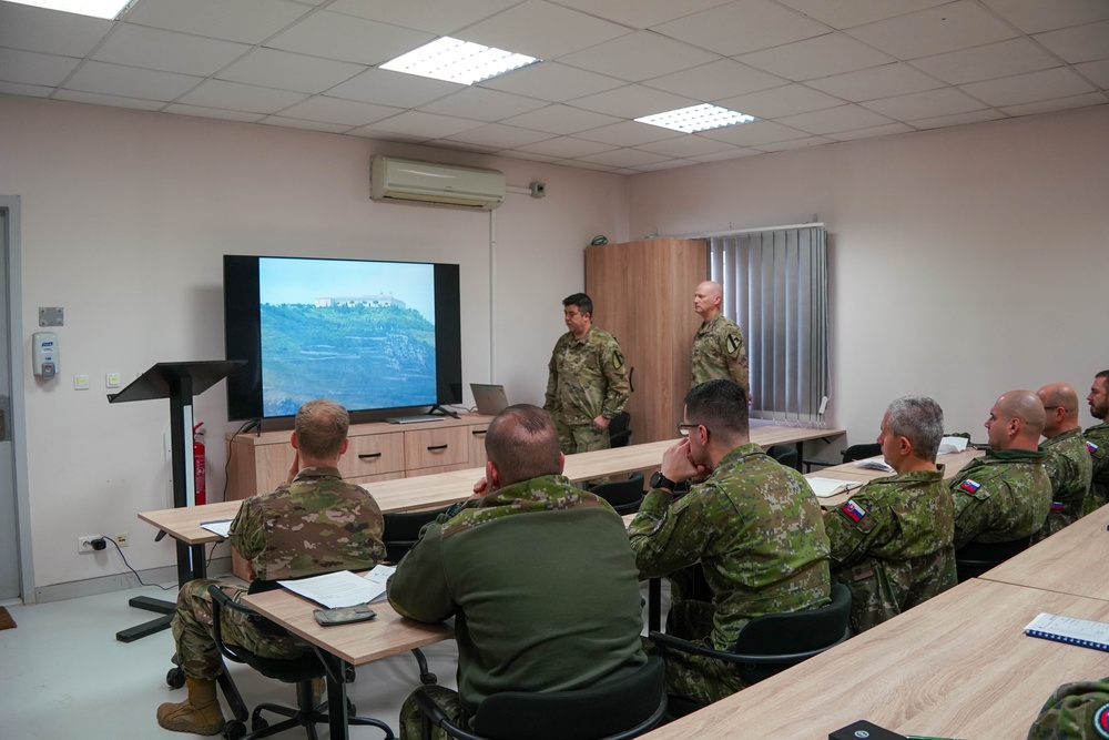 1st Cav Conducts Battle Staff Training in Romania