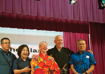 Connecting to the Next Generation, Communities: Henoko and Camp Schwab / 辺野古とシュワブ ー 次へ繋ぐ、地域へ繋ぐ