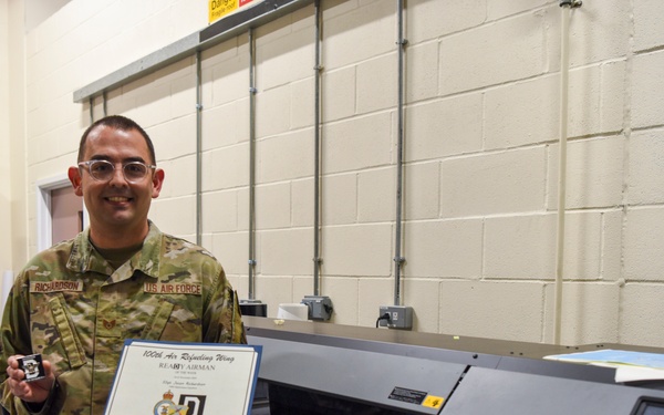 ReaDy Airman of the Week: 100th MXS Resource Advisor