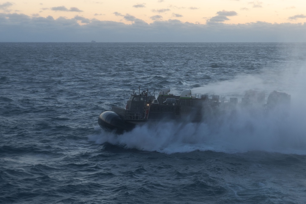 LCAC Debarks USS Wasp (LHD 1)