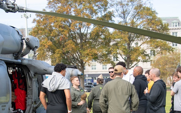 USNA HOST ANNUAL VETERANS CLASSIC TEAMS TOUR