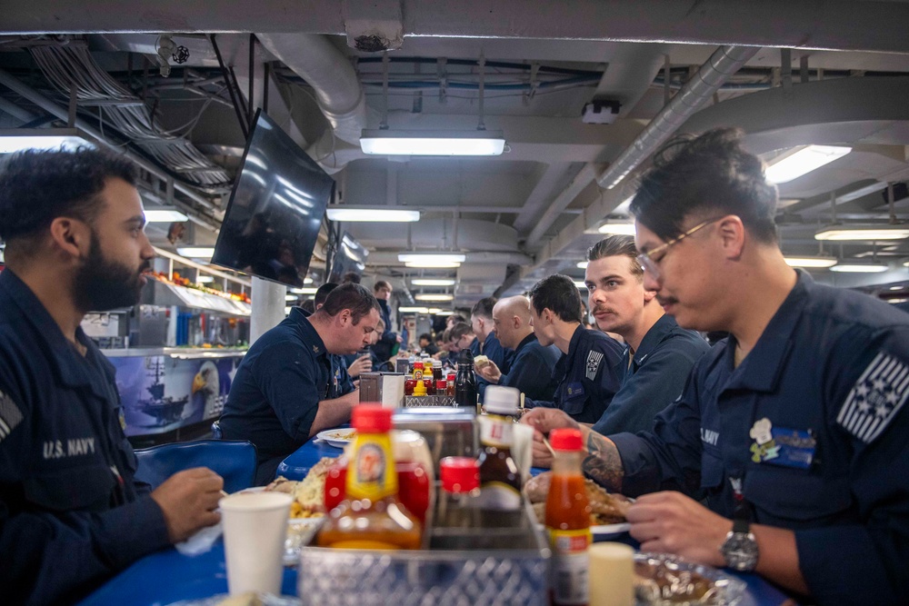 IKE Celebrates Thanksgiving in Naval Station Norfolk