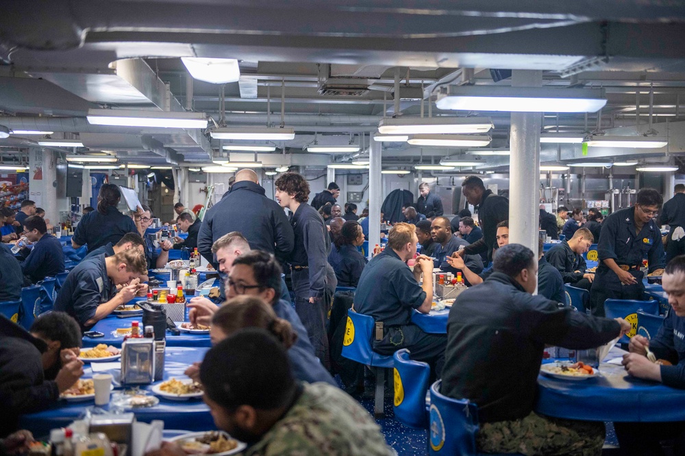 IKE Celebrates Thanksgiving in Naval Station Norfolk