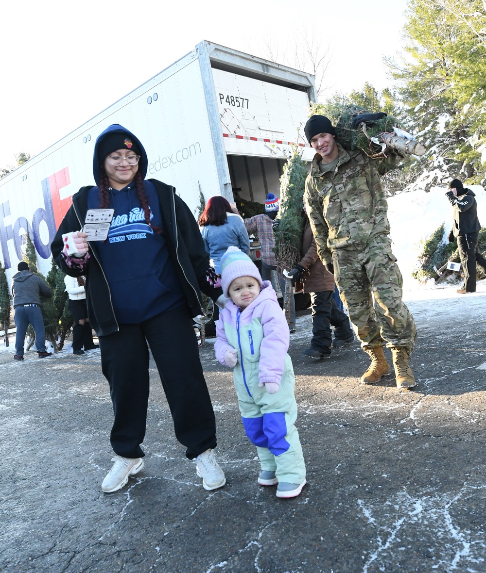 Trees for Troops delivers holiday joy to Fort Drum Soldiers, families