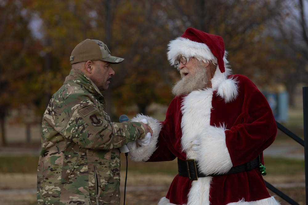 McConnell's Annual Tree Lighting Ceremony