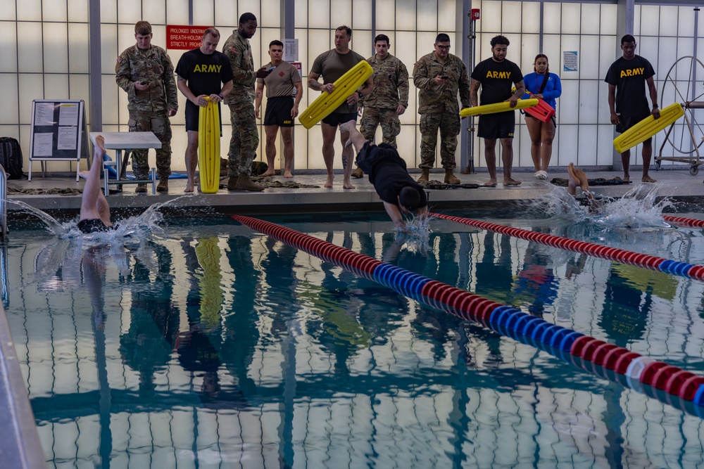 82nd Airborne Best Medics conduct Combat Water Survival Test