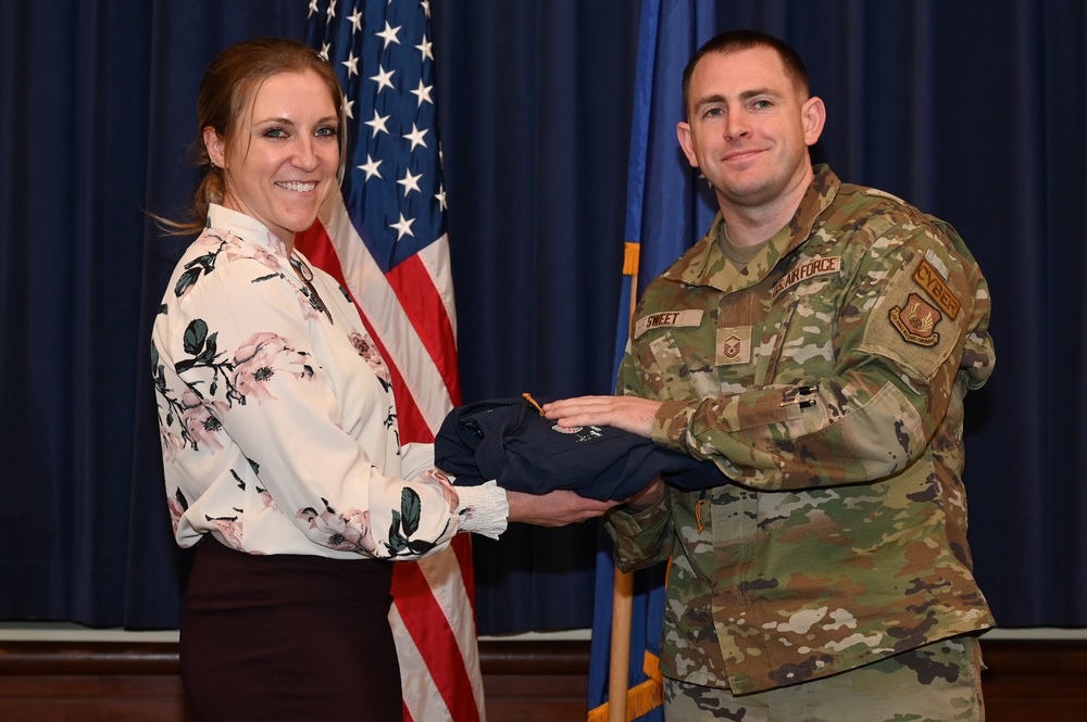 AFCEA presents Unsung Hero Awards to Hanscom personnel