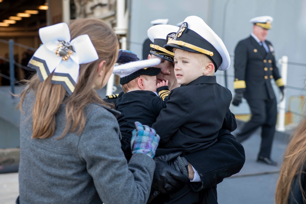 USS New York Returns to Naval Station Norfolk