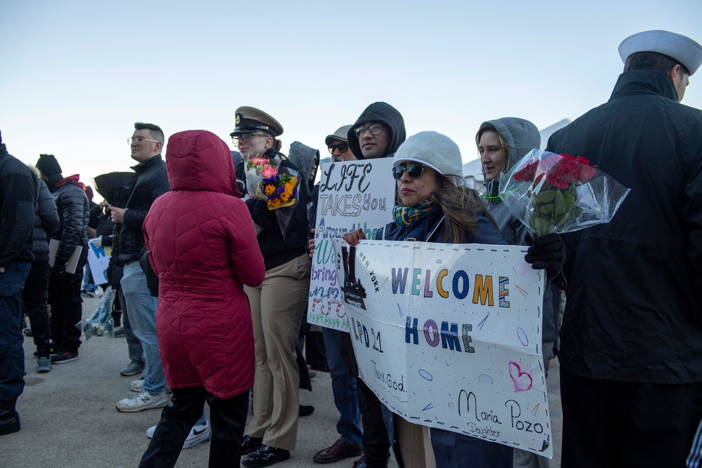 USS New York Returns to Naval Station Norfolk