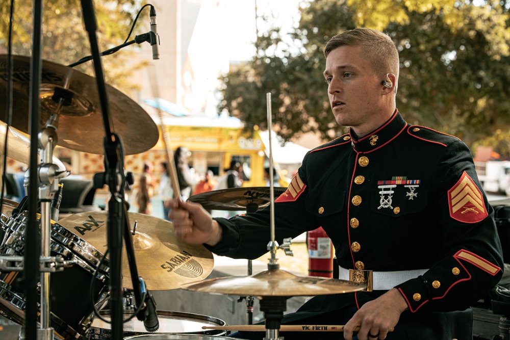 Marine Corps Band San Diego performs at CSUN