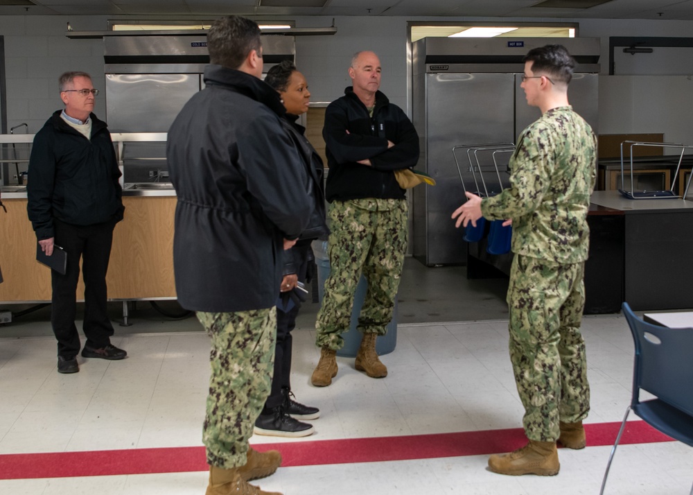 VADM Scott Gray visits RTC Great Lakes