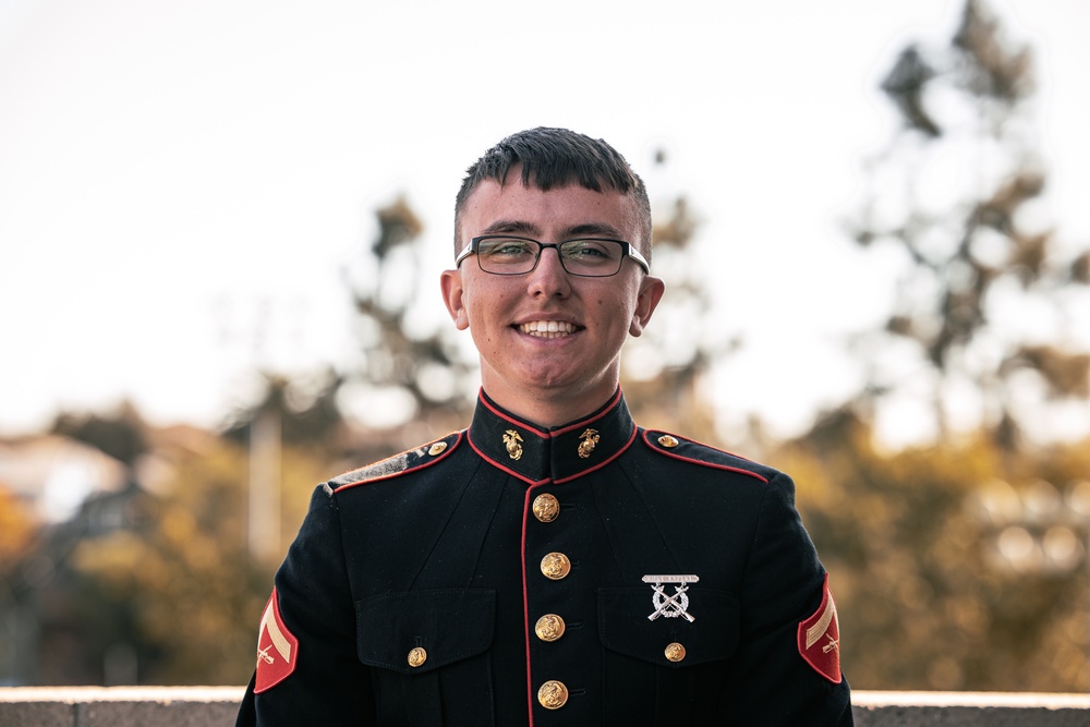 Marine Corps Band San Diego Performs at Salesian High School