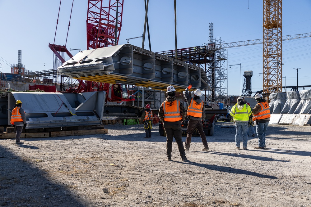 Chickamauga Lock replacement project reaches milestone with delivery of miter gates