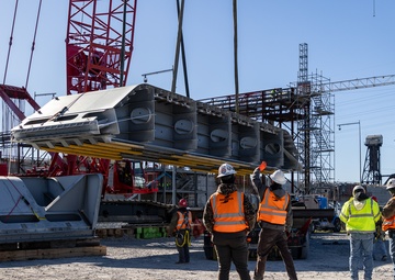 Chickamauga Lock replacement project reaches milestone with delivery of miter gates