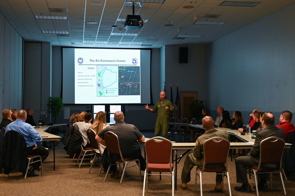 Savannah Air Dominance Center welcomes C-130 SPO members