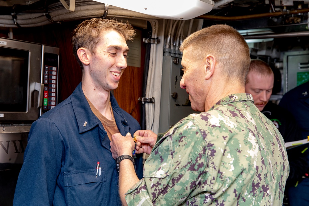 USS Greeneville Distinguished Visitor Embark