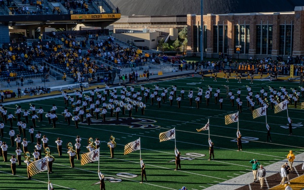 241026 UW Cowboy Football Military Appreciation Game