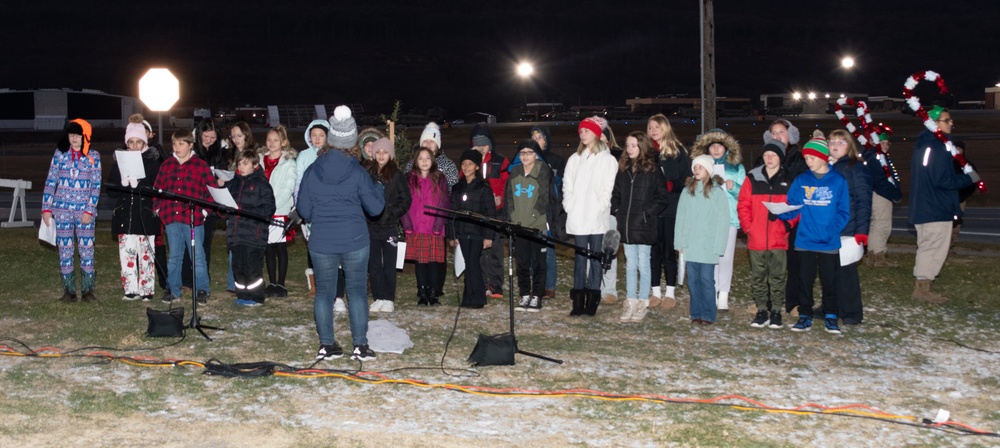 Fort Indiantown Gap hosts annual tree lighting ceremony