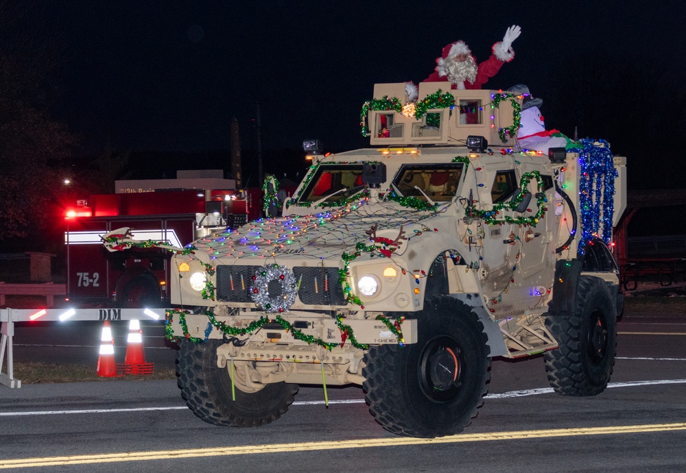 Fort Indiantown Gap hosts annual tree lighting ceremony