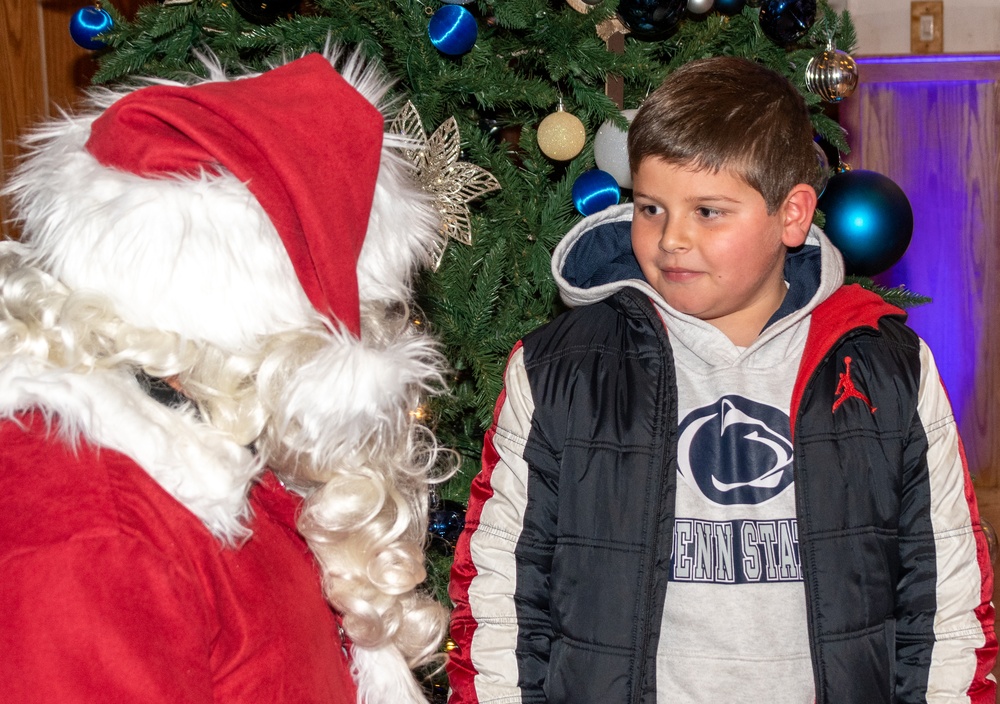 Fort Indiantown Gap hosts annual tree lighting ceremony