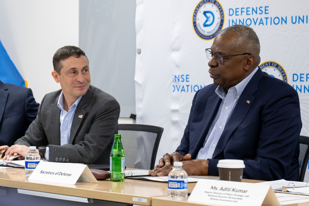 SD Visits Defense Innovation Unit Headquarters