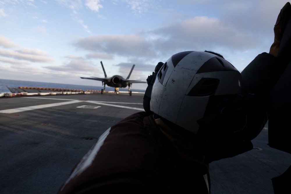 Steel Knight 24: VMFA-211 F-35B Lightning IIs arrive to USS Tripoli