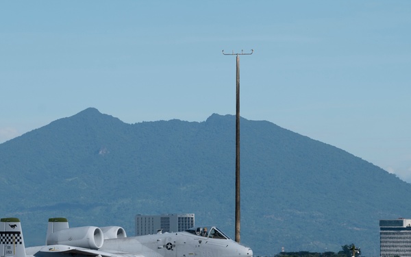 Strengthening Partnerships: PACAF A-10s arrive in the Philippines