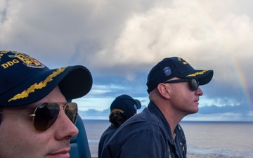 USS Spruance and USS Michael Murphy conduct replenishment-at-sea with USNS Henry J. Kaiser