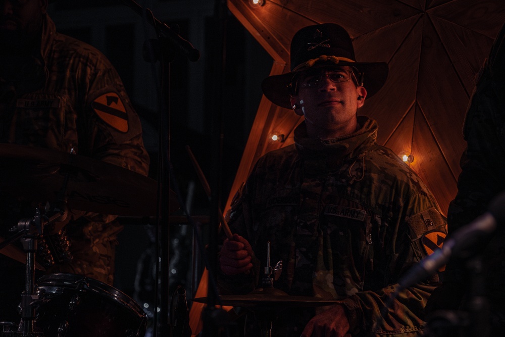 1st Cavalry Division Band performs for the Polish community at Powidz