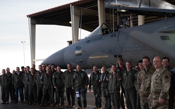 142nd Wing Commander's Fini Flight