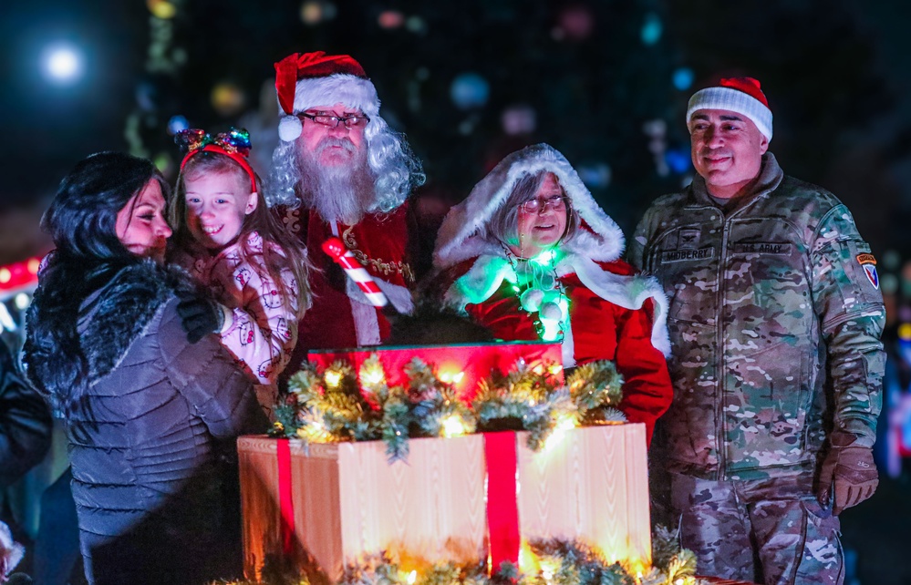 Fort Campbell 2024 Christmas Tree Lighting Ceremony