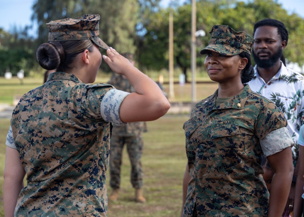 Louisiana Marine MSgt Commissions to the Navy