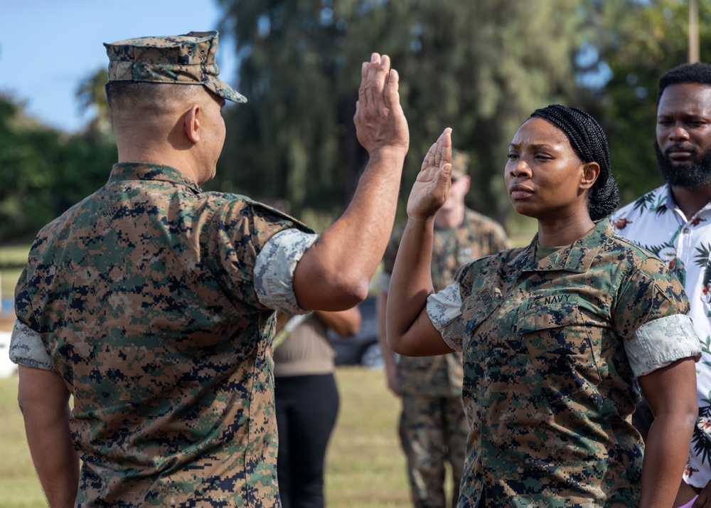 Louisiana Marine MSgt Commissions to the Navy