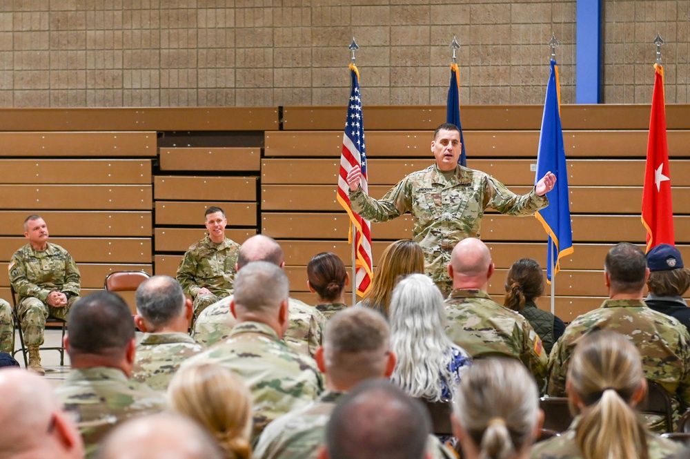 Outgoing Land Component Commander Remarks