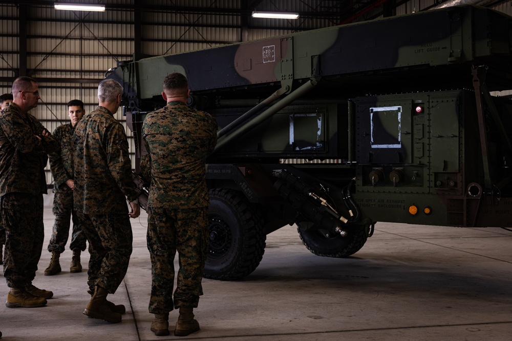 The 37th Assistant Commandant of the Marine Corps, Gen. Christopher J. Mahoney, Visits 12th MLR