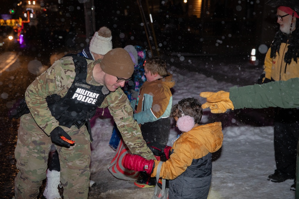 Fort Drum Military Police Soldiers Join 2024 Clayton Christmas Parade