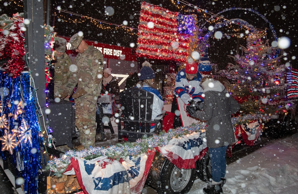 Fort Drum Military Police Soldiers Join 2024 Clayton Christmas Parade