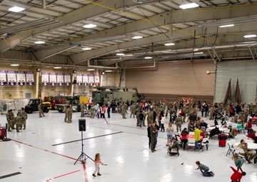 182nd Airlift Wing Holiday Party
