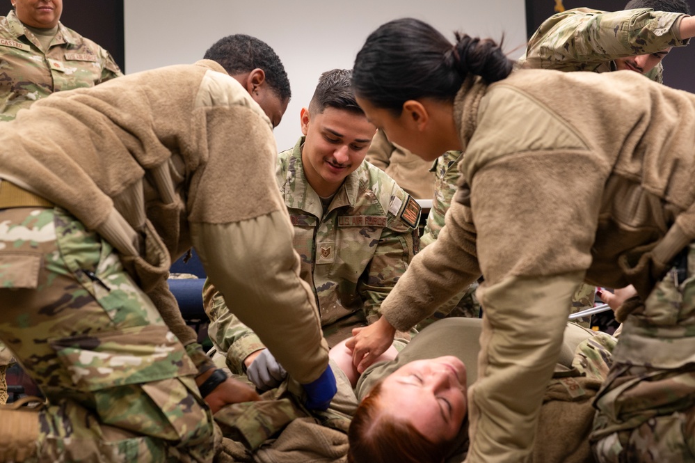 307th MDS Fighting Flu on the Bayou