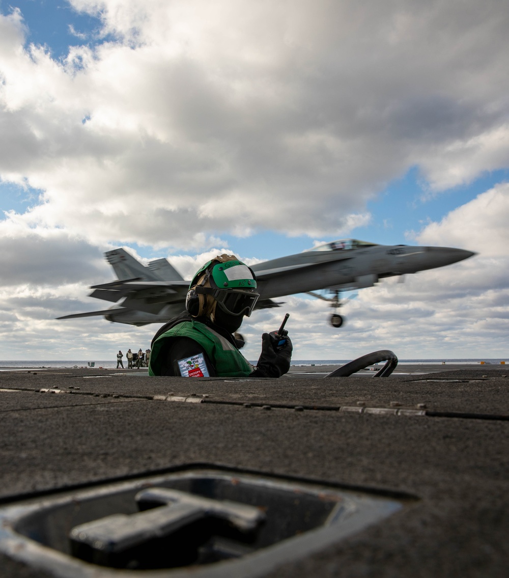 Daily Operations Aboard USS George H.W. Bush (CVN 77)