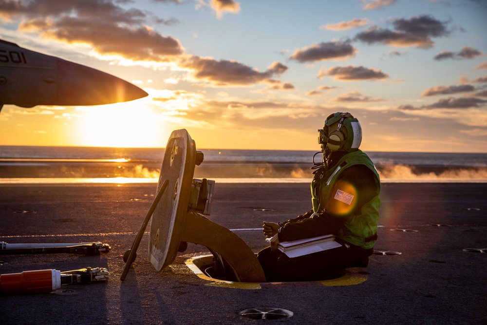 USS George H.W. Bush (CVN 77) Daily Operations