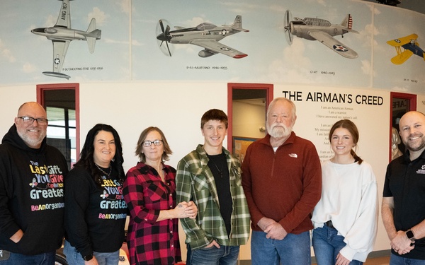 Airman organ recipient inspires wing organ donation event