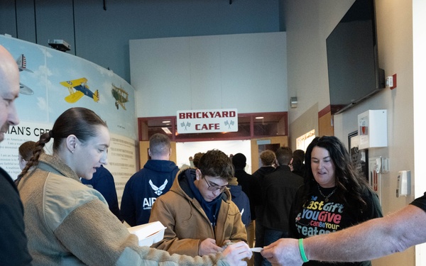 Airman organ recipient inspires wing organ donation event