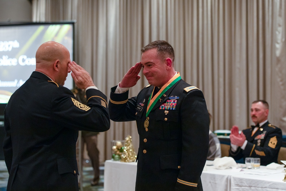 237th Military Police Host Annual &quot;Regulator&quot; Ball