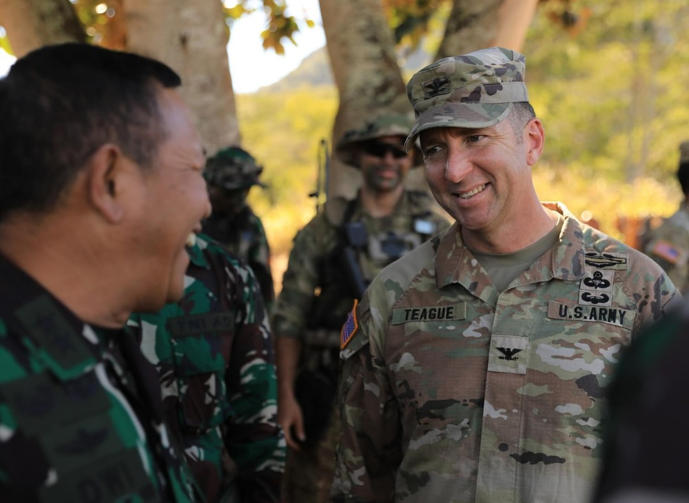 5th SFAB Commander meets with Indonesian National Armed Forces Commander