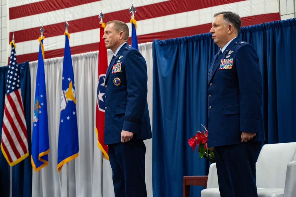 Col. Ronald Selvidge assumes command of the 134th ARW