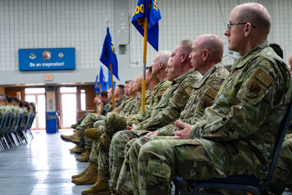 Col. Ronald Selvidge assumes command of the 134th ARW